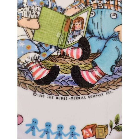 Oneida Deluxe Melamine Raggedy Ann and Andy Plate #A82 - Picture 4 of 6